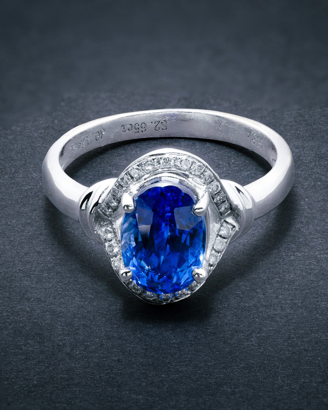 Blue Sapphire 2.65 Diamond 0.124