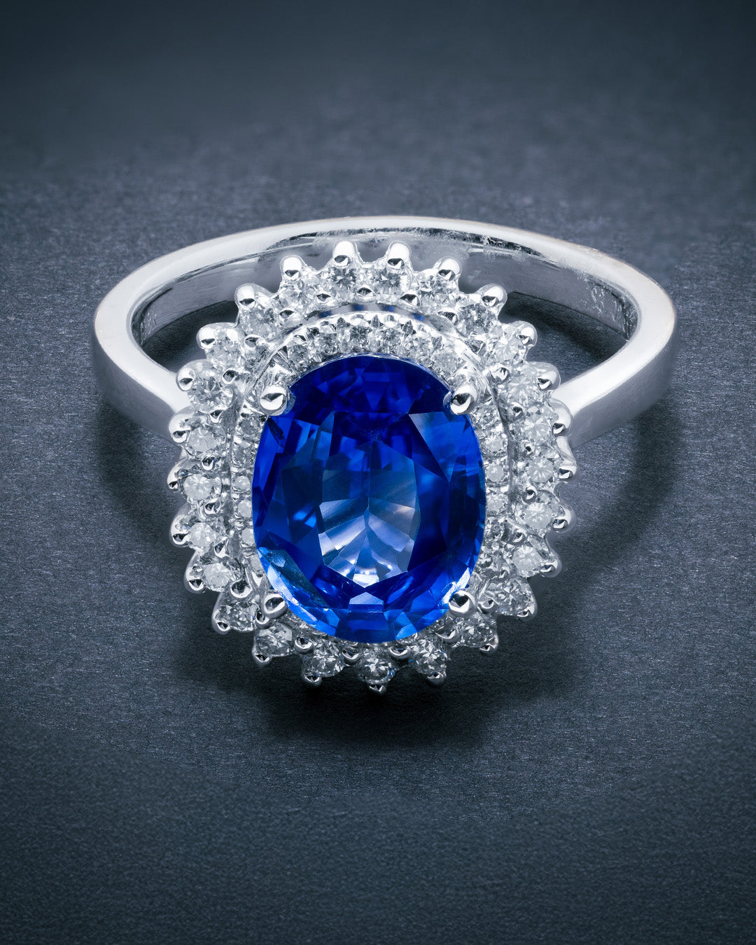 Blue Sapphire 3.02 Diamond 0.425