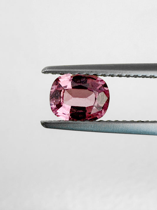 Pink Sapphire Heated 0.90