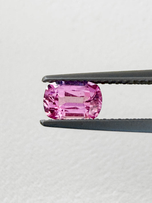 Pink Sapphire Heated 1.01